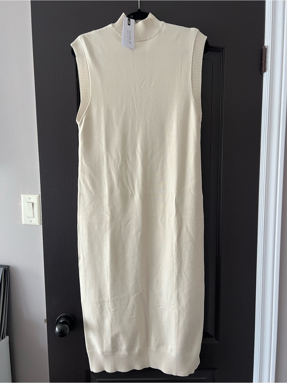 Dynamite Cream Sleeveless Knit Midi Dress